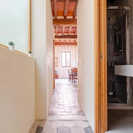 The Living Gallery * Pietrasanta